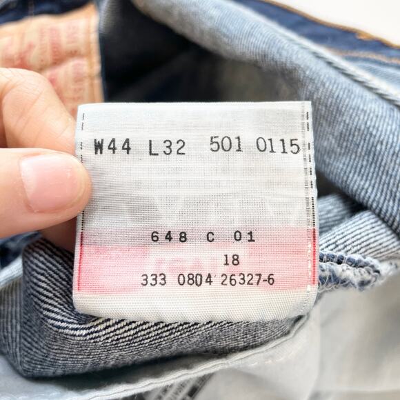 VTG Levis 501 Jeans Mens 44x32 Button Fly Straight Leg Classic Cotton‎ 2004 - Picture 10 of 10